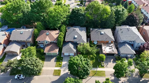 Brampton, ON L6Z 3E2,66 Barr CRES