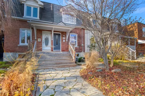 32 Bartlett AVE #Lower, Toronto W02, ON M6H 3E6