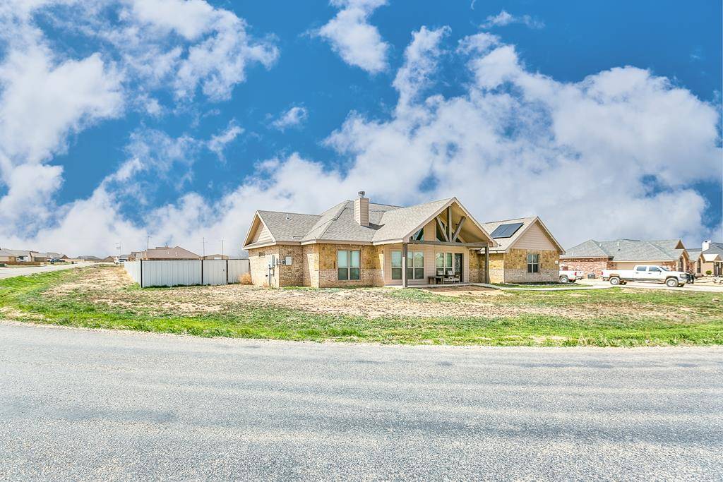 4469 N Bobcat Trail, San Angelo, TX 76901