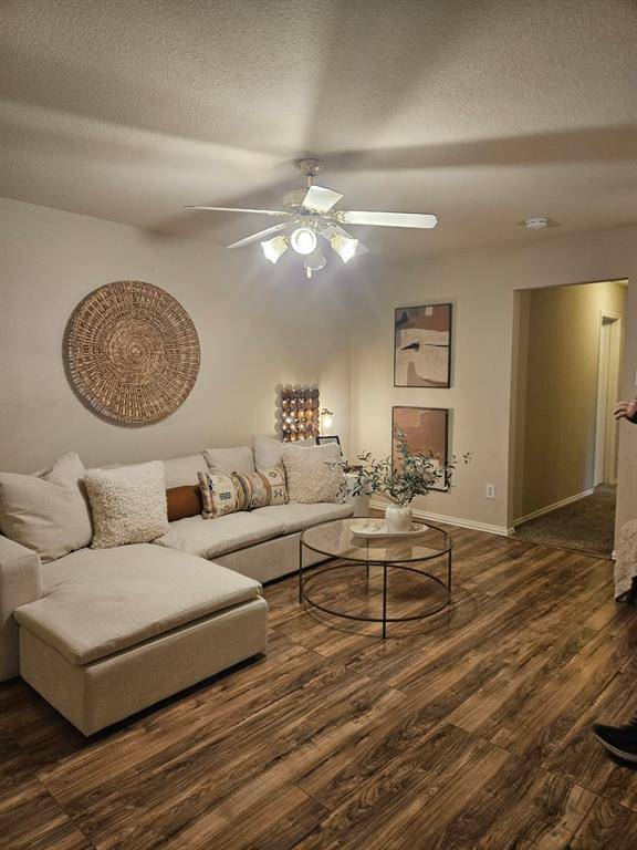 Fort Worth, TX 76140,1516 Pine Lane