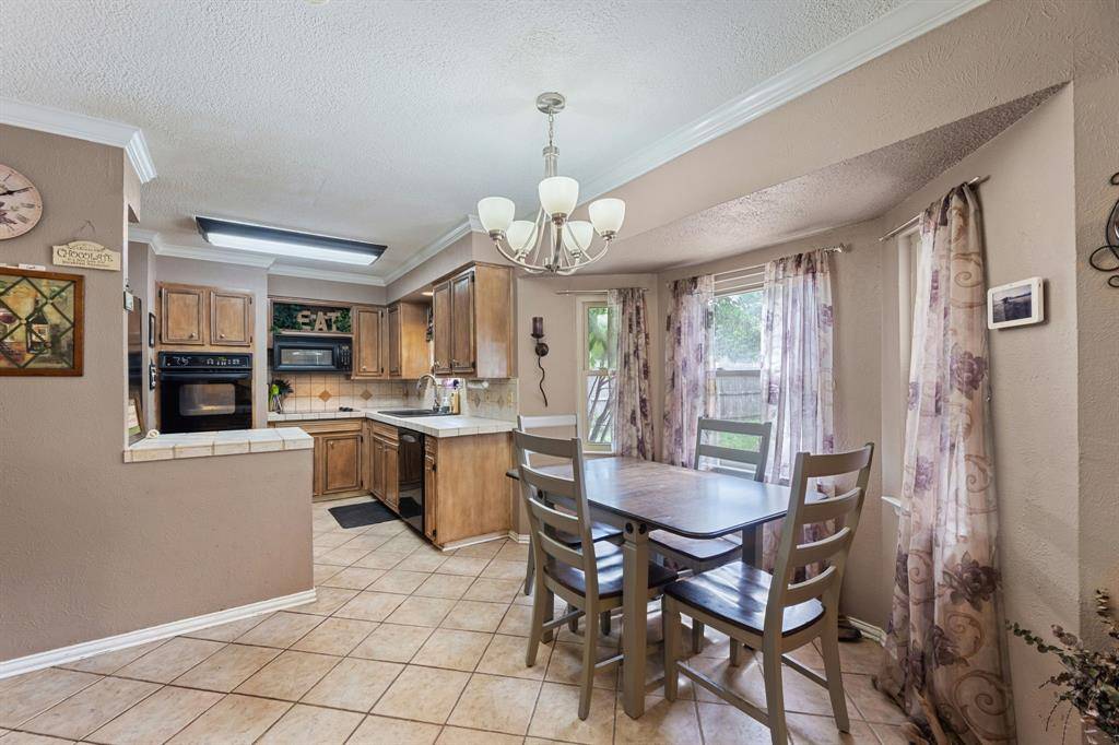 North Richland Hills, TX 76180,5501 Wood View Street
