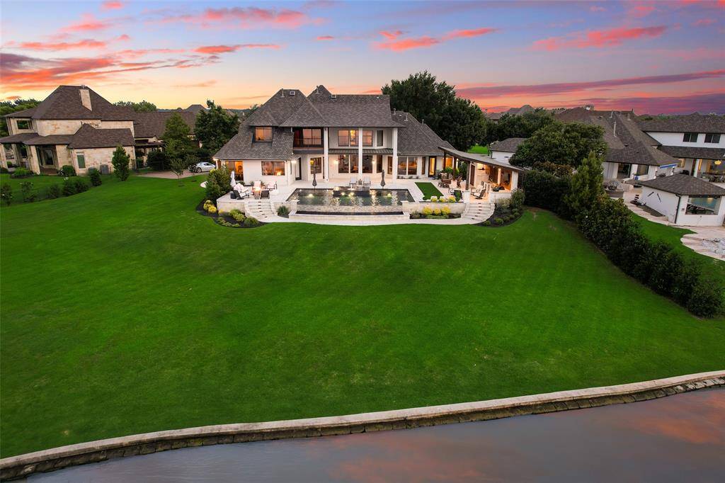 12624 Lake Shore Court N, Fort Worth, TX 76179