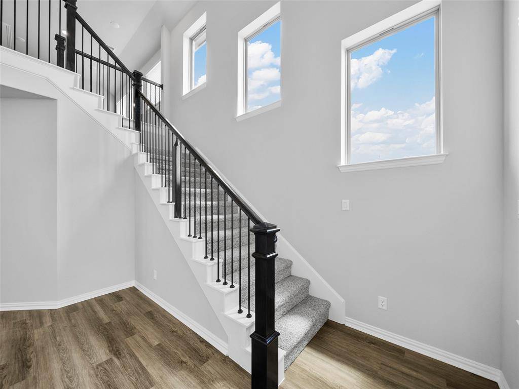 Fate, TX 75087,3049 Elmwood Street