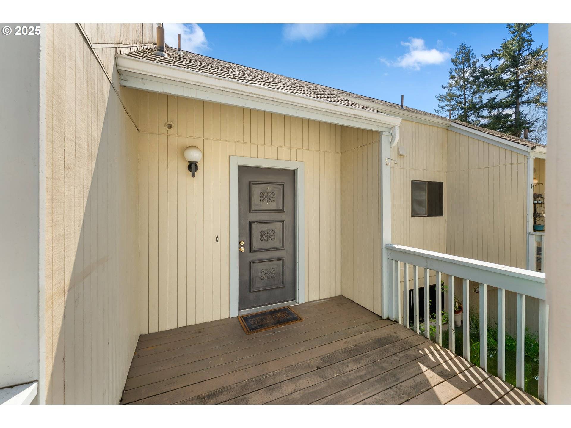 Roseburg, OR 97471,16 NW MOUNTAIN VIEW DR
