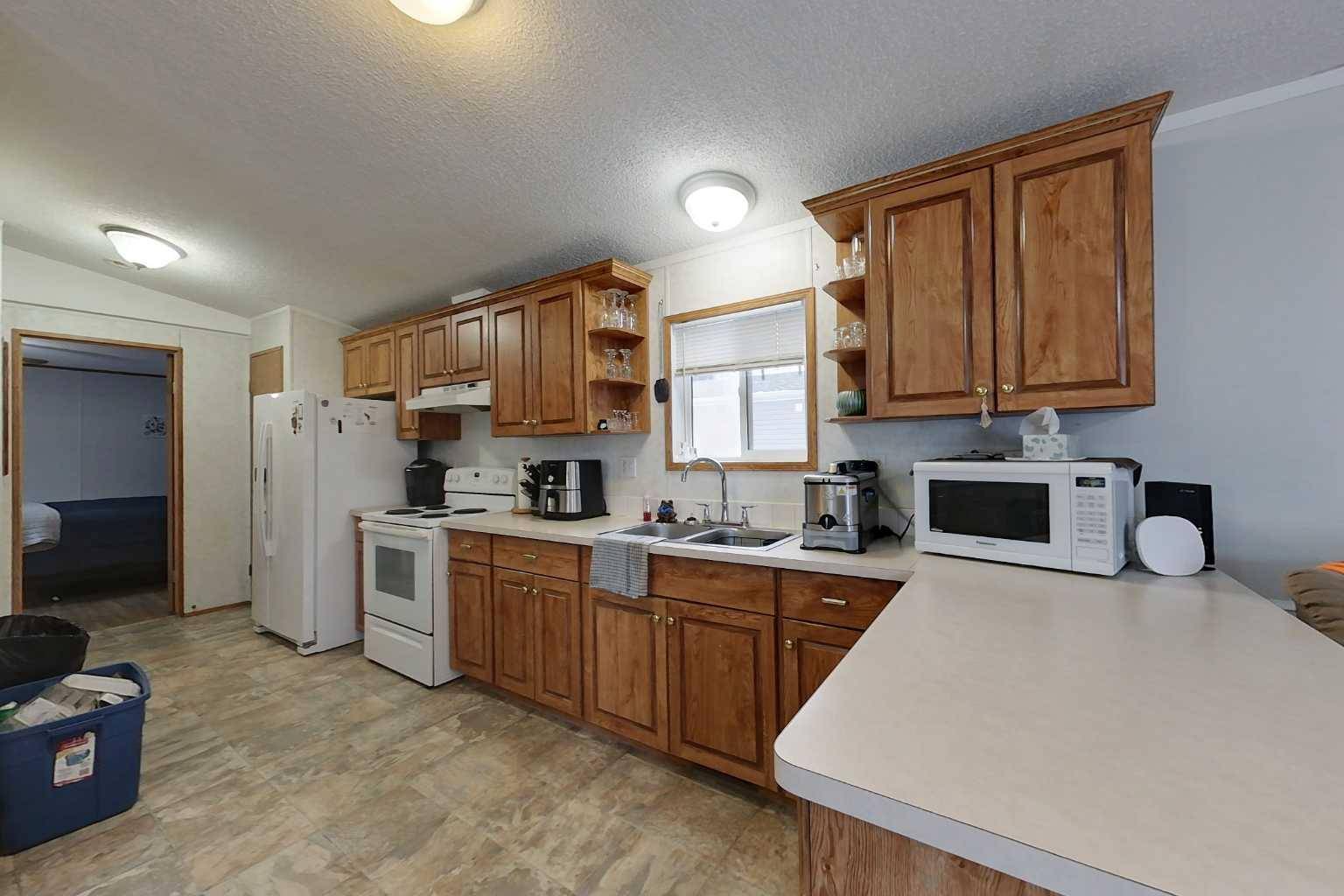 Slave Lake, AB T0G 2A4,812 6 AVE Southwest #1C