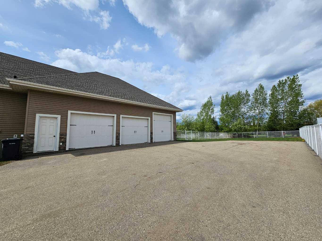 Rural Grande Prairie No. 1 County Of, AB T8X 0G4,7942 Carriage Lane DR
