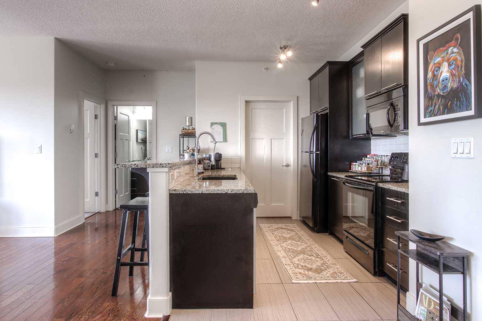 Calgary, AB T2T 3Z2,3410 20 ST Southwest #609
