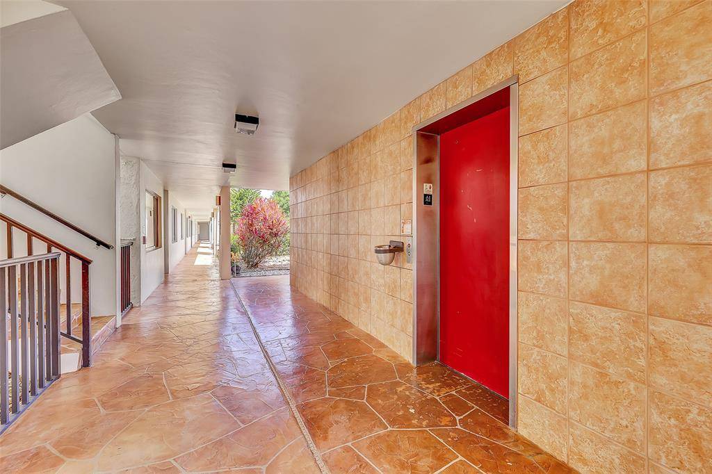 Fort Lauderdale, FL 33321,9633 N Belfort Cir #110