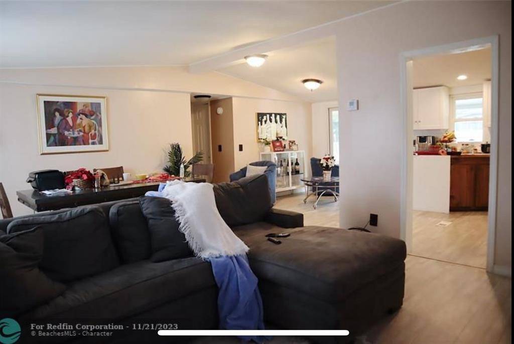 Boca Raton, FL 33428,10557 S 228th Ln