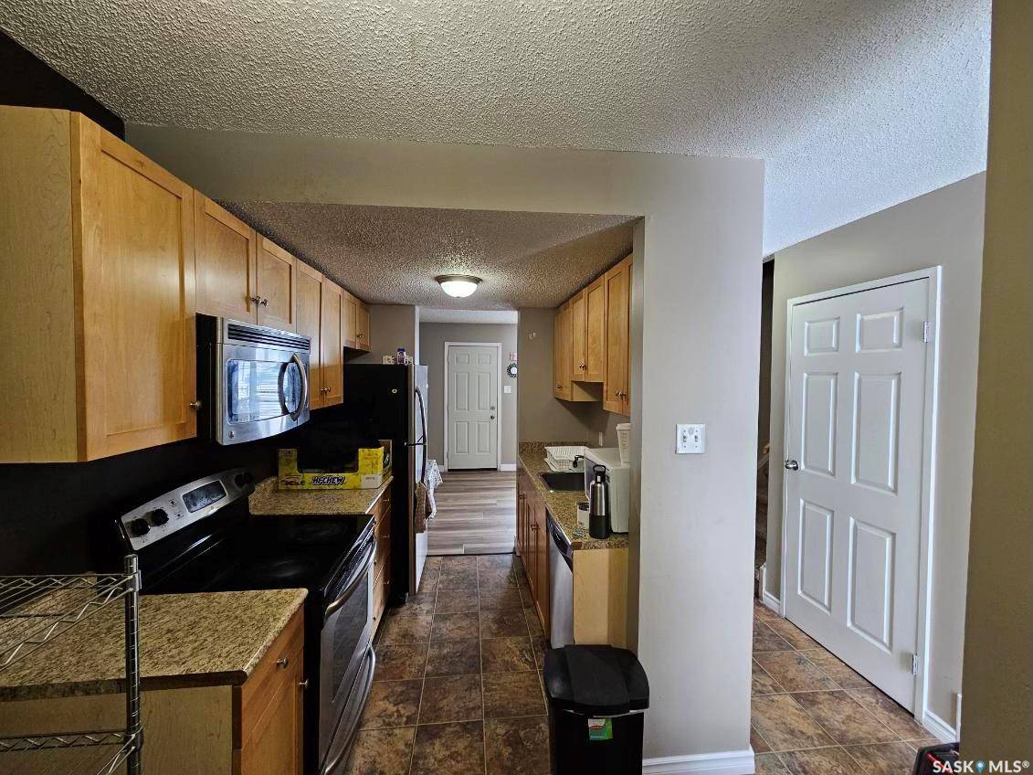 Regina, SK S4S 6M7,3826 Castle ROAD