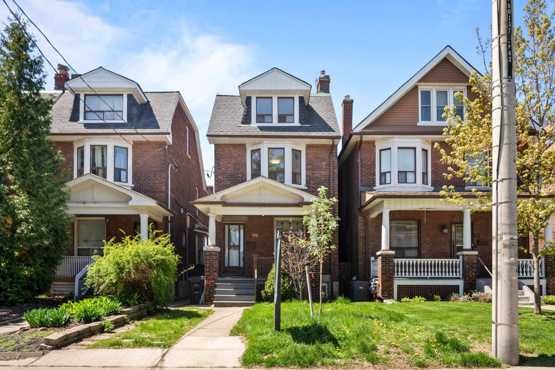 Toronto W02, ON M6P 2L6,80 Mavety ST