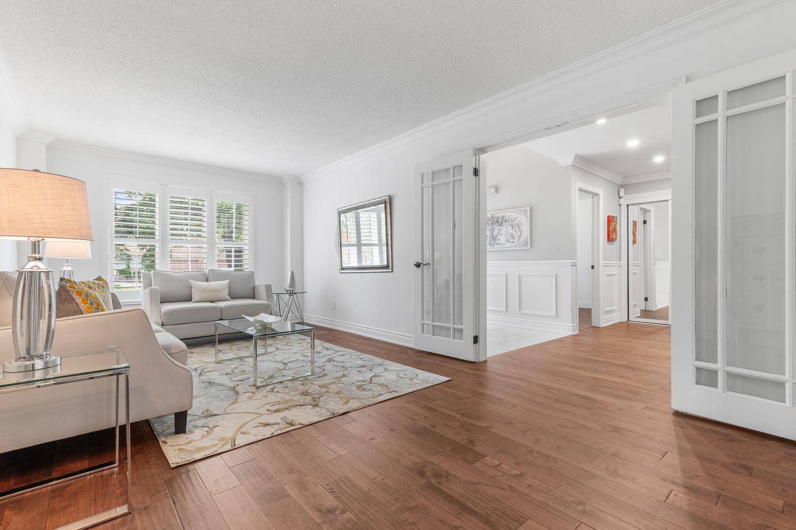 Mississauga, ON L5L 3V8,1792 Grosvenor PL