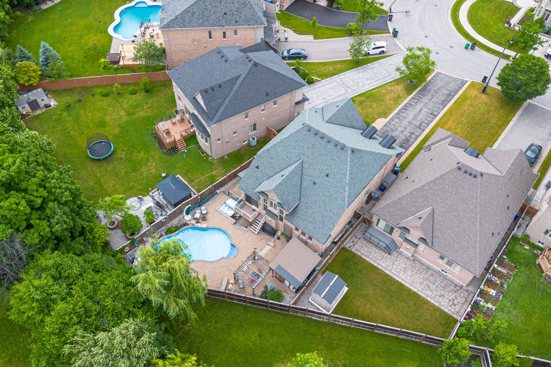 Brampton, ON L6X 0W6,20 Cannington CRES