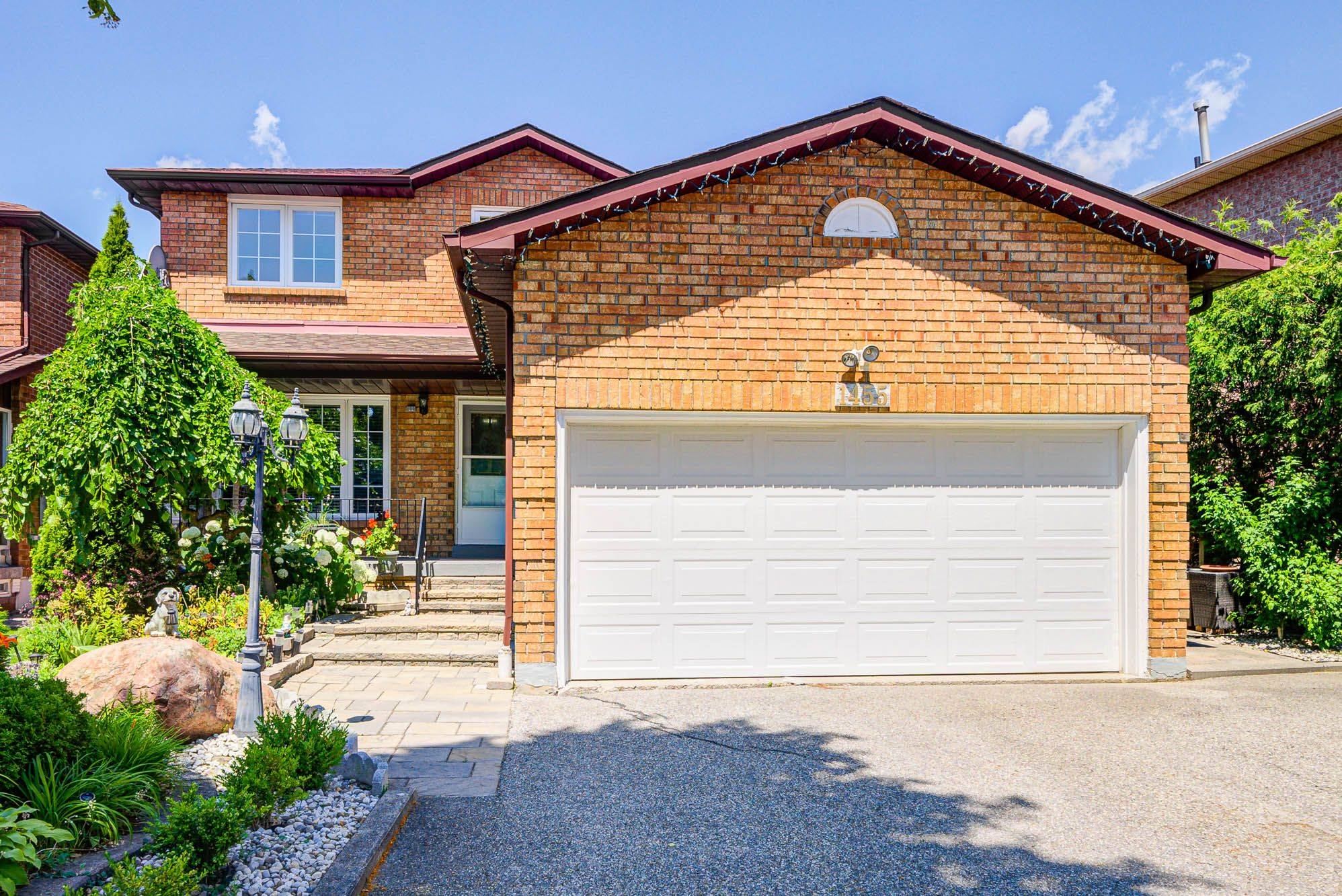 1455 Santa Rosa CT, Mississauga, ON L5V 1H7