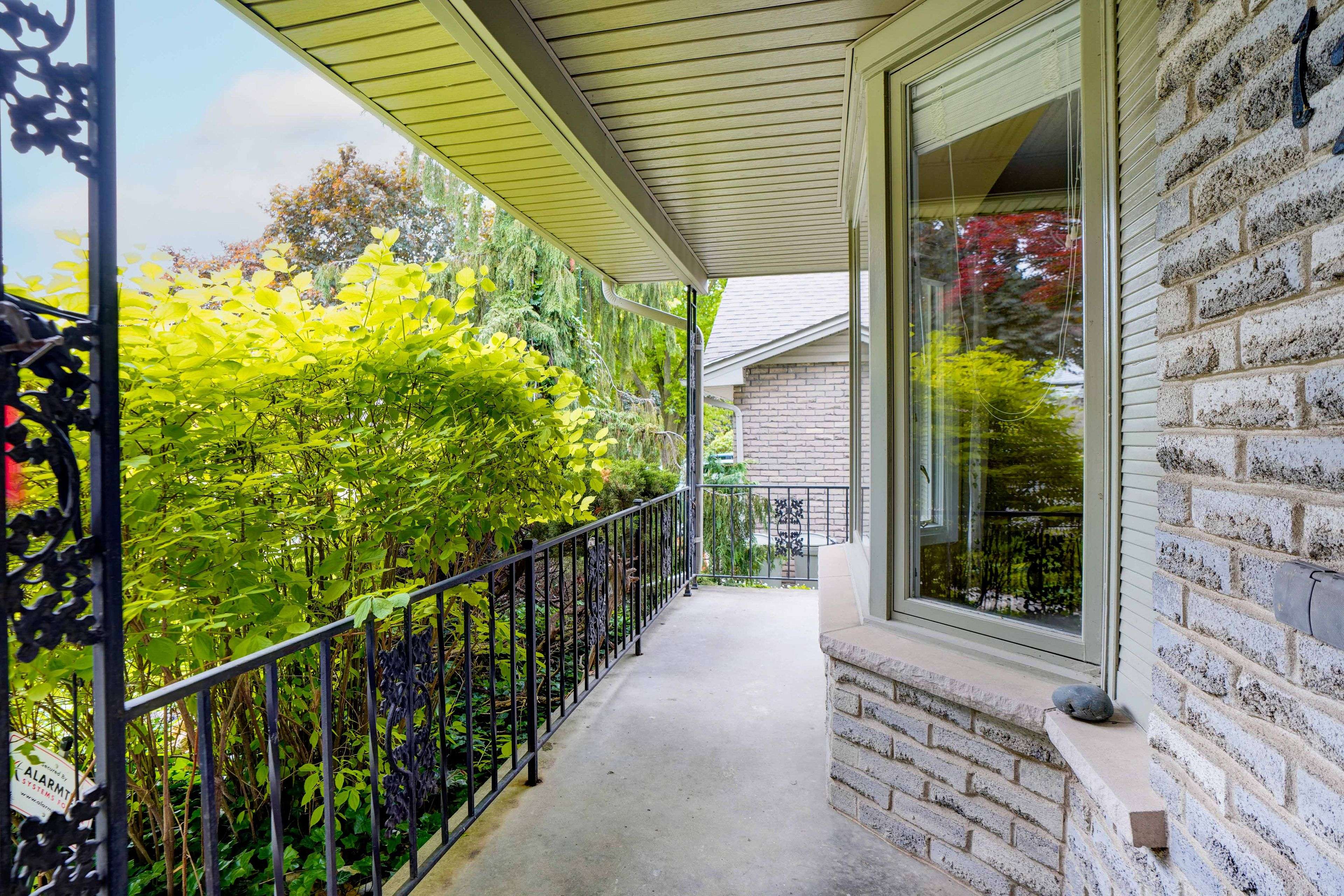 London South, ON N6J 3Y5,126 Guildford CRES
