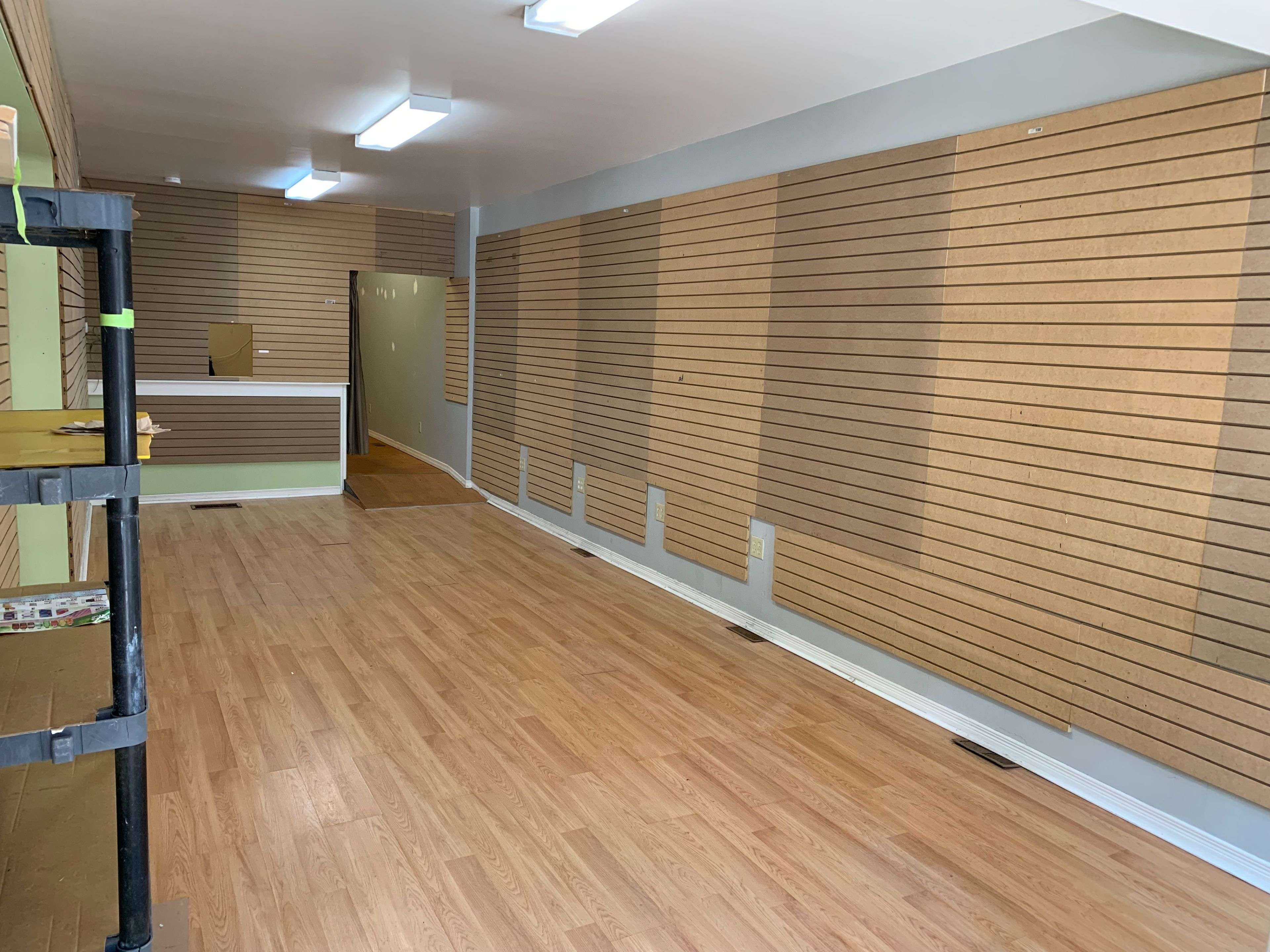 St. Thomas, ON N5P 1C4,570 TALBOT ST