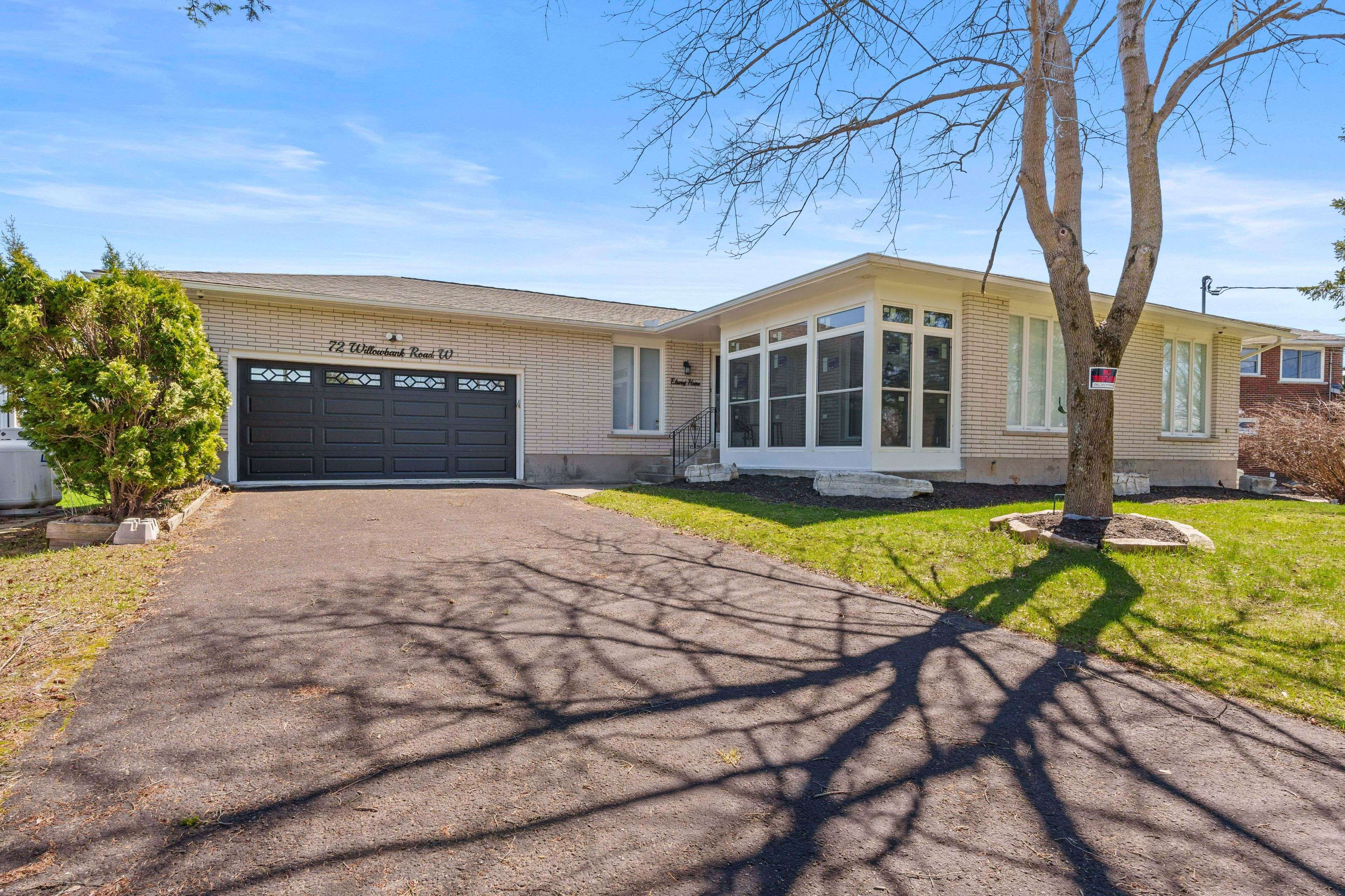 Front Of Leeds & Seeleys Bay, ON K7G 2V5,72 WILLOWBANK RD W