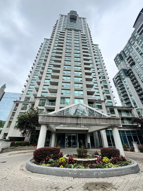 Toronto C14, ON M2N 7K2,21 Hillcrest AVE #2006