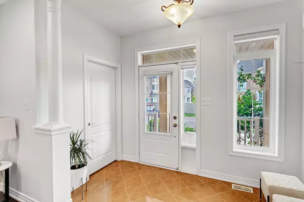 Brampton, ON L6X 1A2,51 Black Diamond CRES