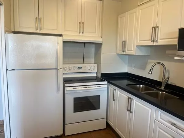 Toronto W05, ON M3J 1V5,455 Sentinel RD #802