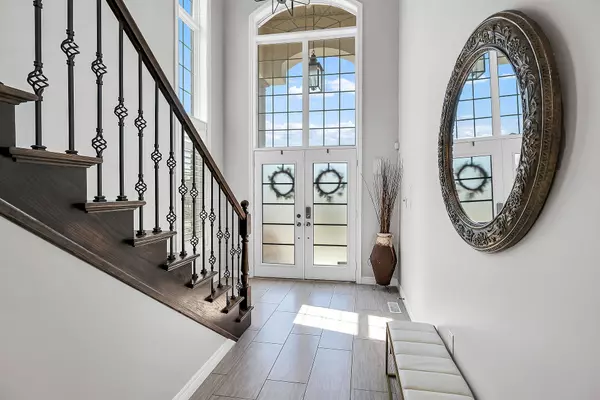 Hamilton, ON L9A 0C4,97 Chartwell CIR