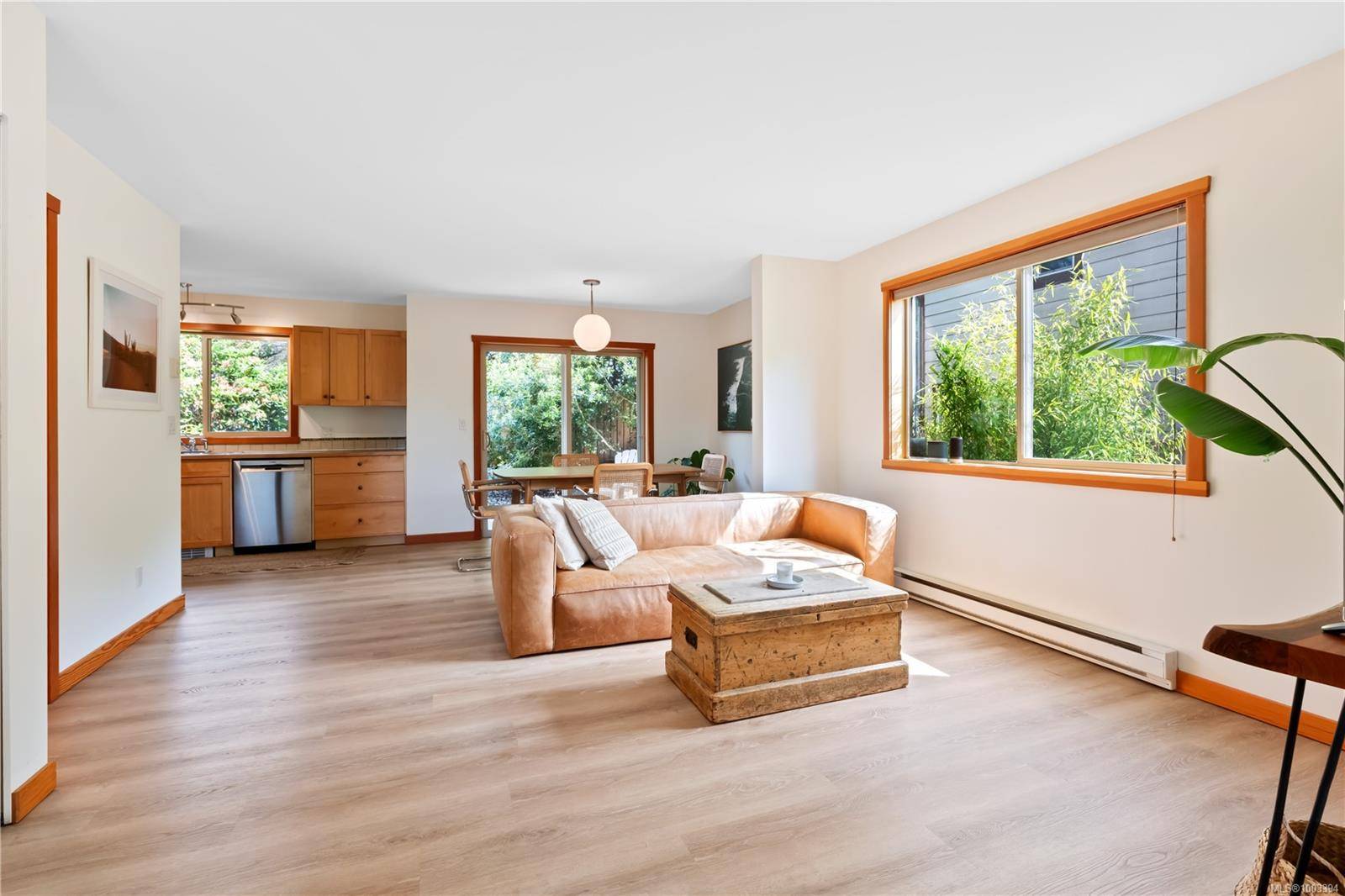 Ucluelet, BC V0R 3A0,1626 Holly Cres #4