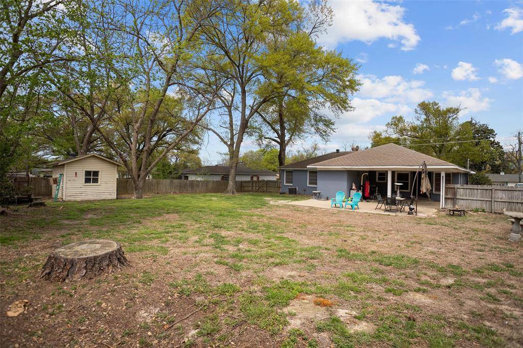 Lindale, TX 75771,319 E Hubbard Street