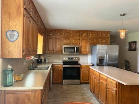 Bonham, TX 75418,1176 W FM 1753