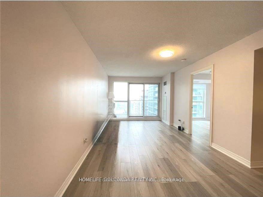 Toronto E09, ON M1P 0B1,60 Town Centre CT #Ph 04