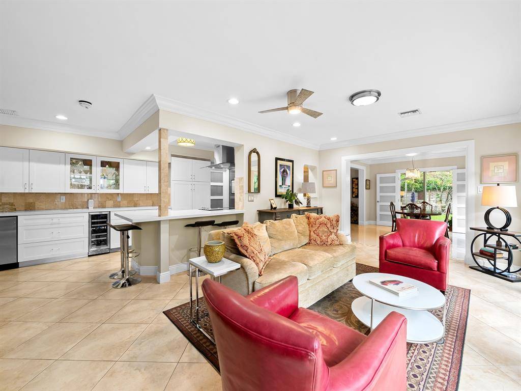 Fort Lauderdale, FL 33305,2608 NE 21st Ct