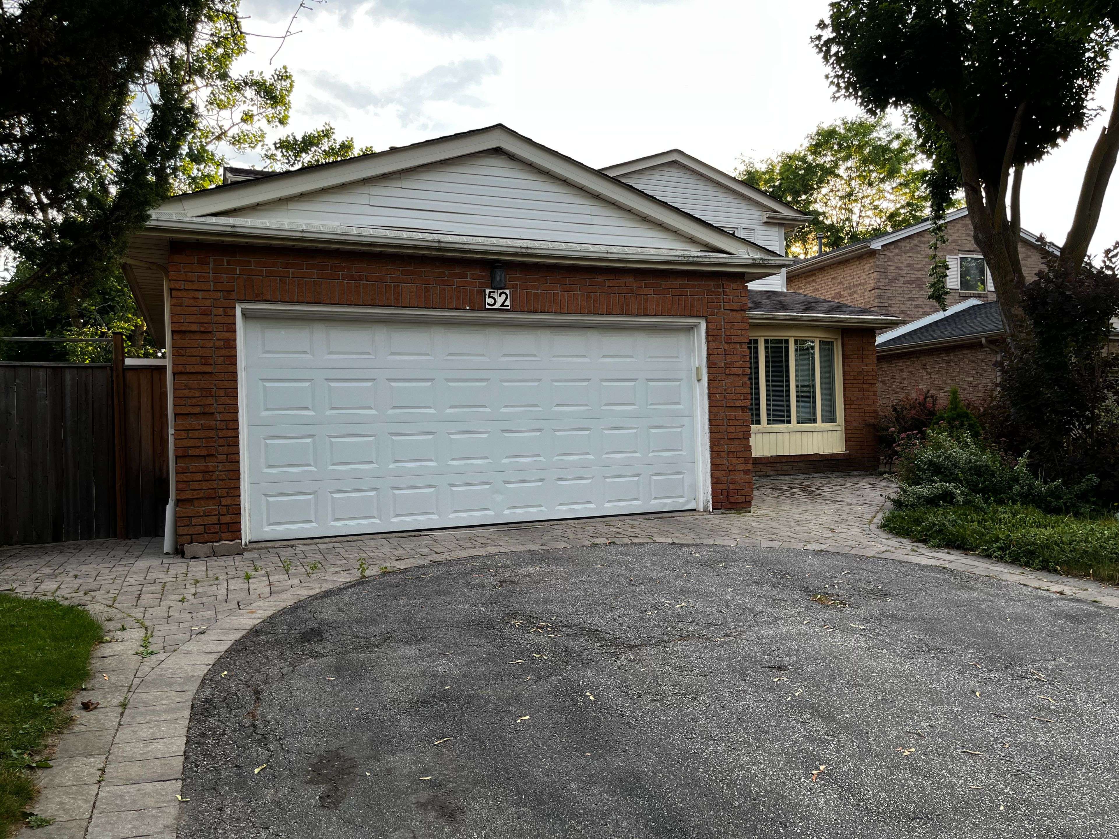 52 Breckonwood CRES, Markham, ON L3T 5E8