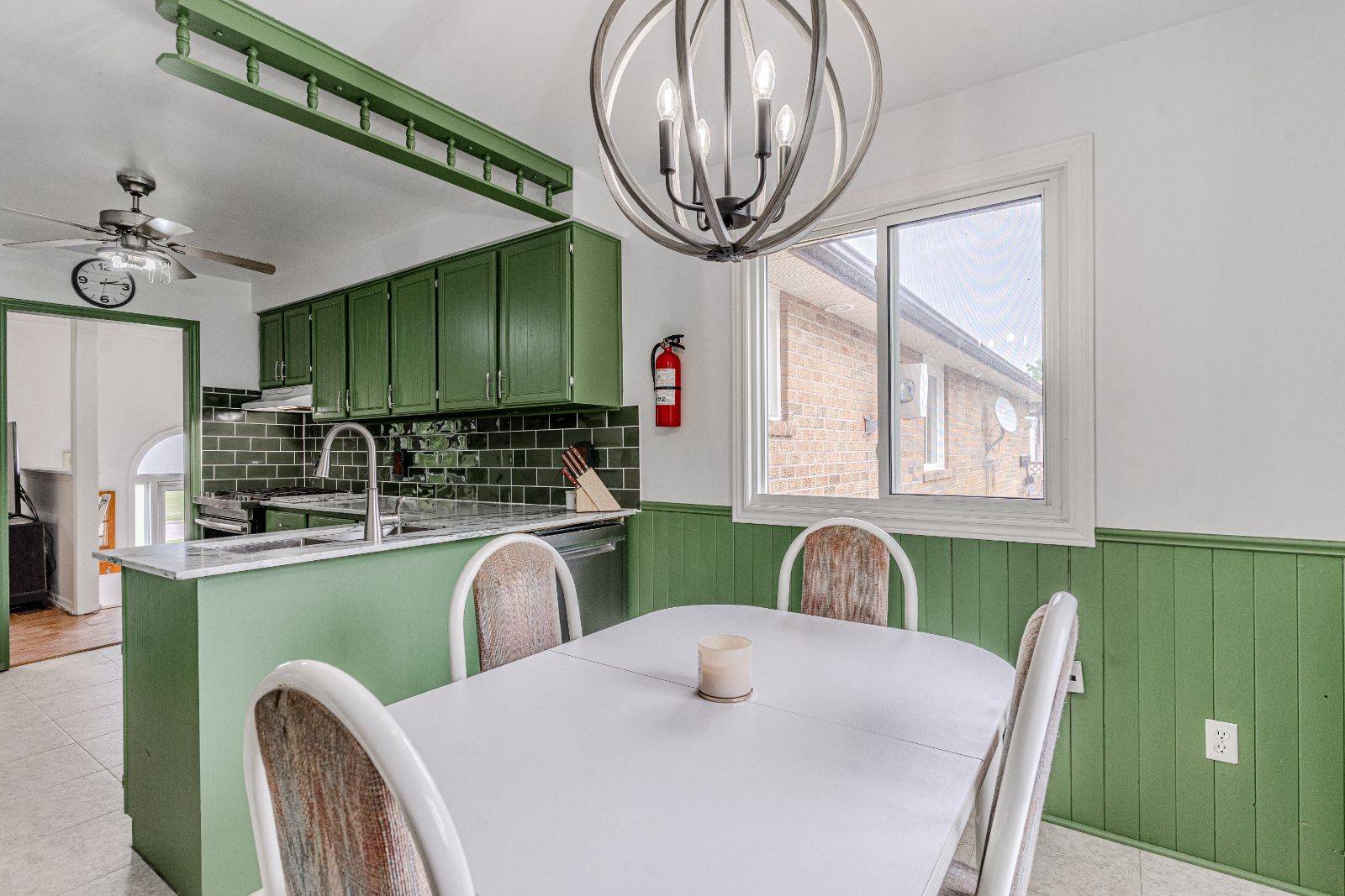 Innisfil, ON L9S 1C5,2121 Gordon ST