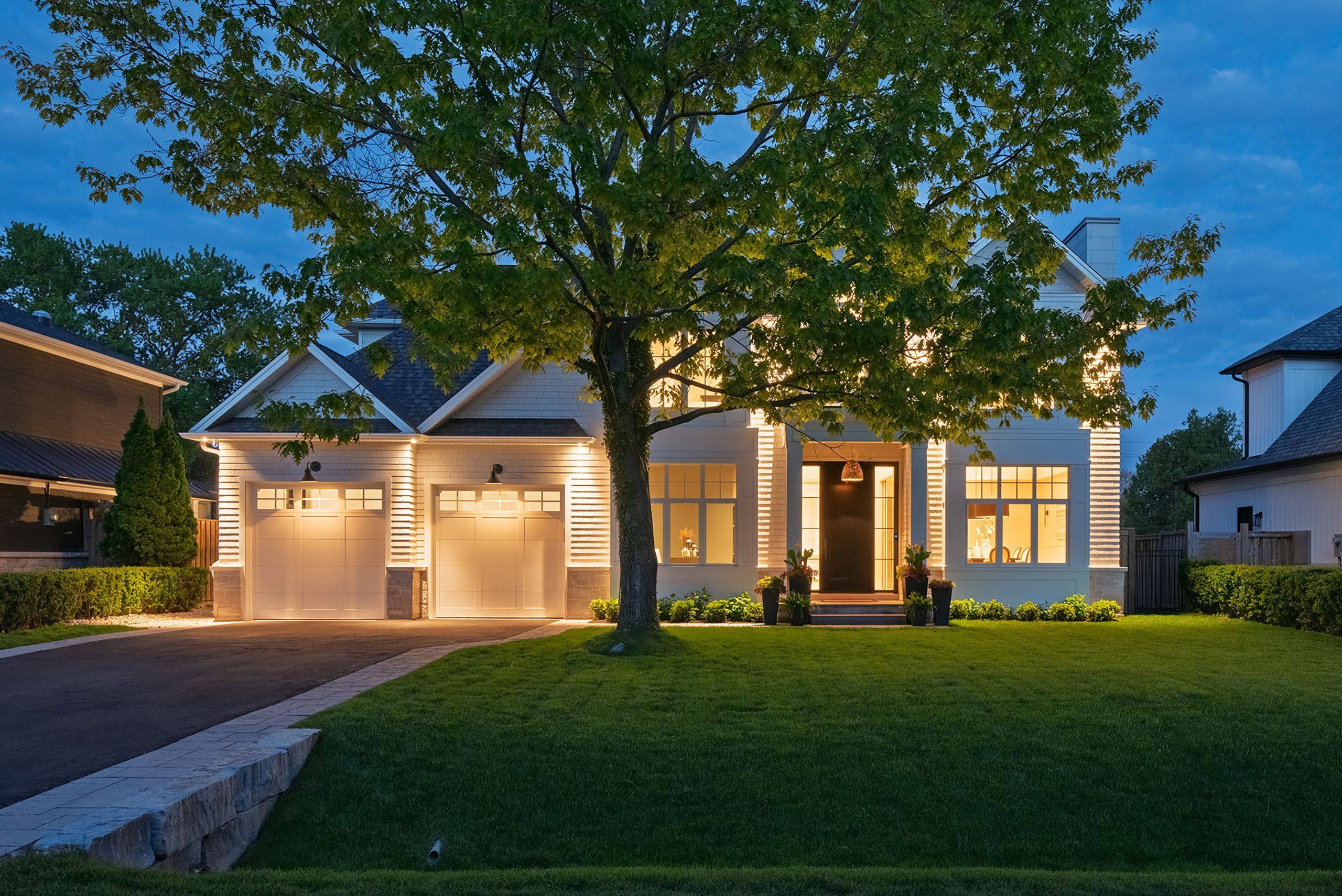 331 Sandlewood RD, Oakville, ON L6L 3R9