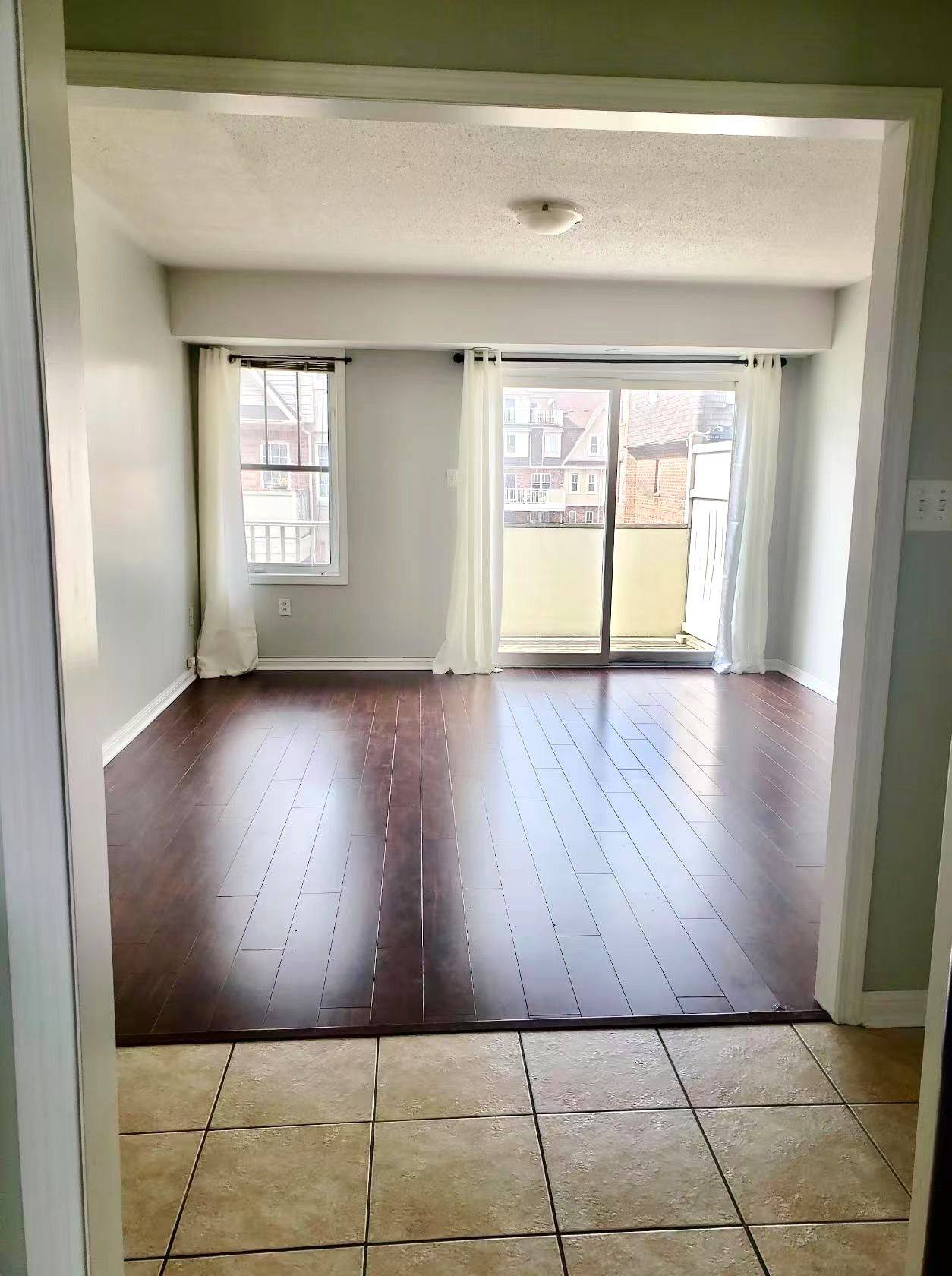 Mississauga, ON L5B 0B3,599 Dundas ST W #5