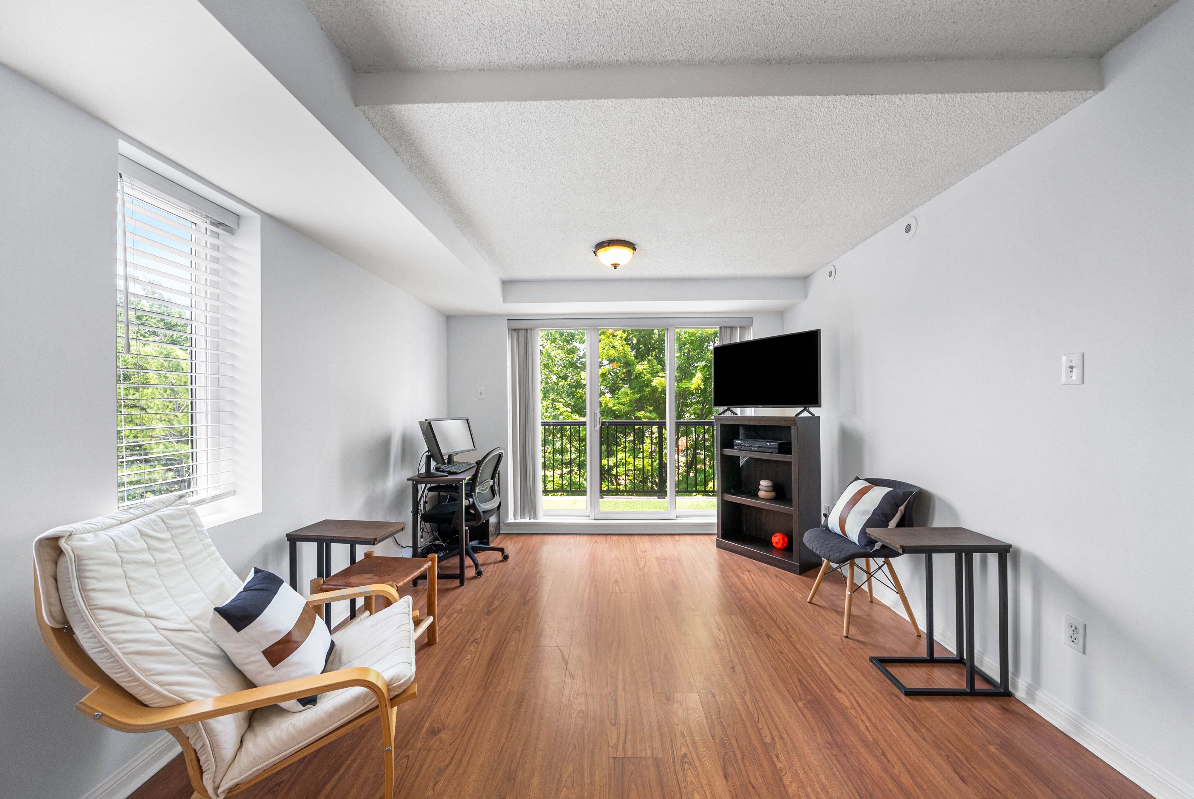 Toronto W05, ON M3M 0A2,55 George Appleton WAY #2117