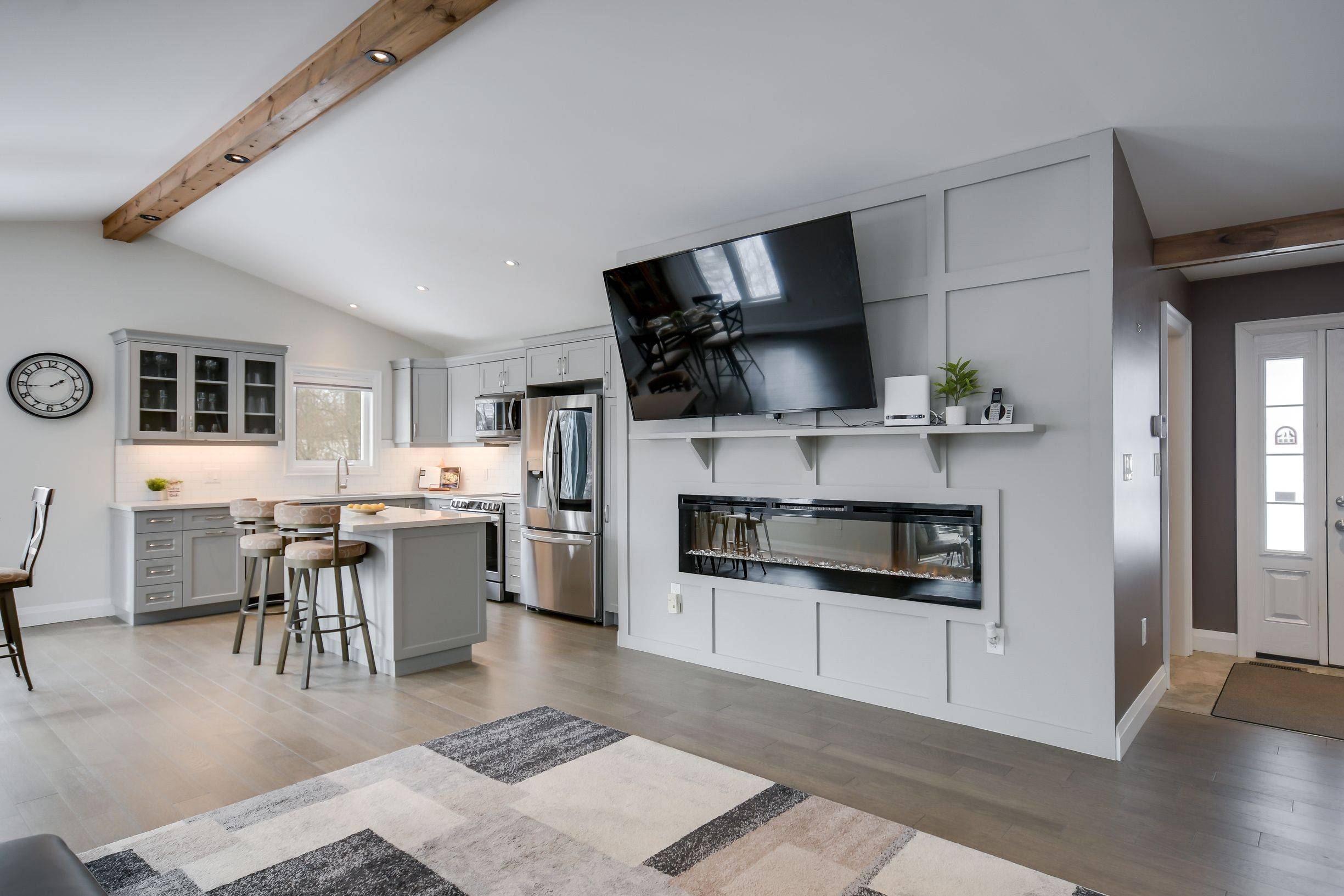 90 Ann ST, Bracebridge, ON P1L 1M1