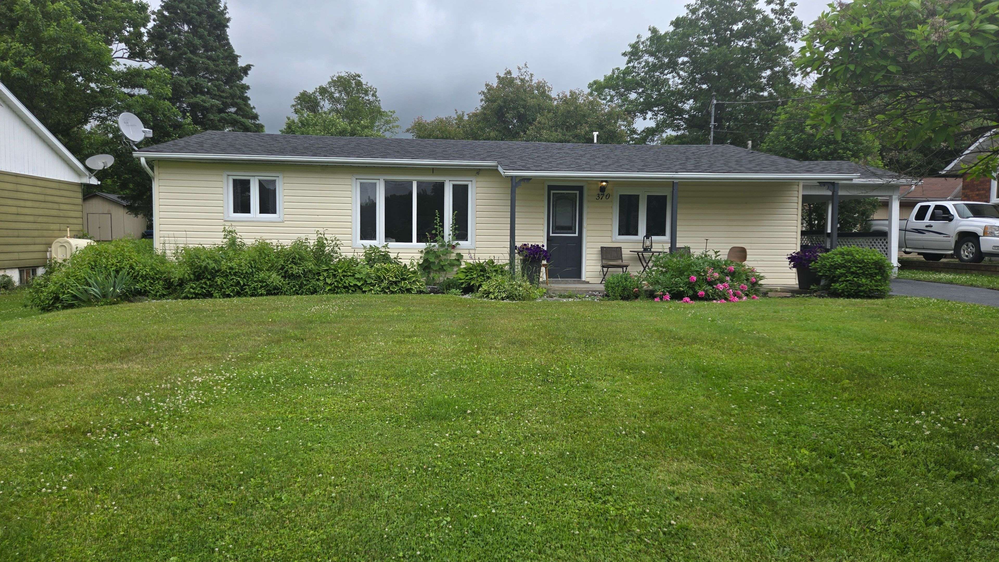 370 Elm ST,  Powassan,  ON P0H 1Z0