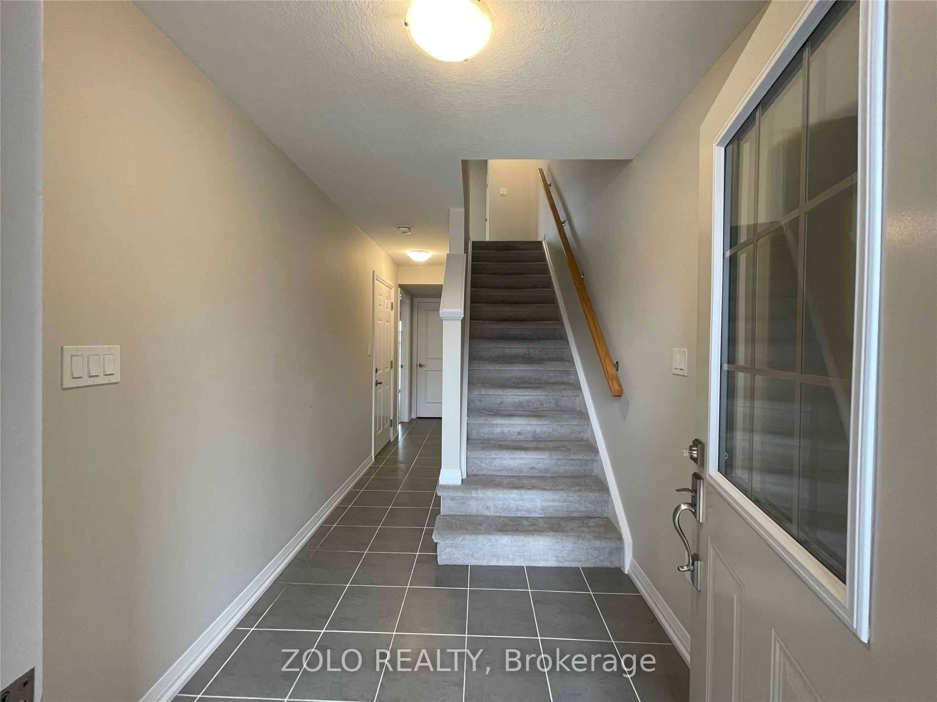 Kitchener, ON N2P 0K3,106 Monarch Woods DR