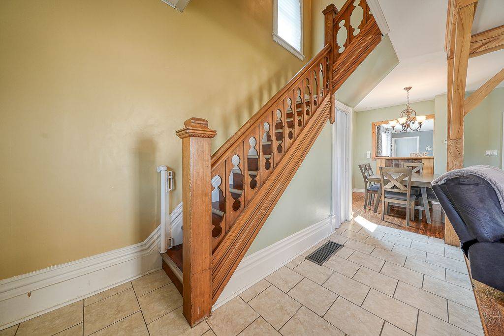 Ingersoll, ON N5C 1L4,78 Catherine ST