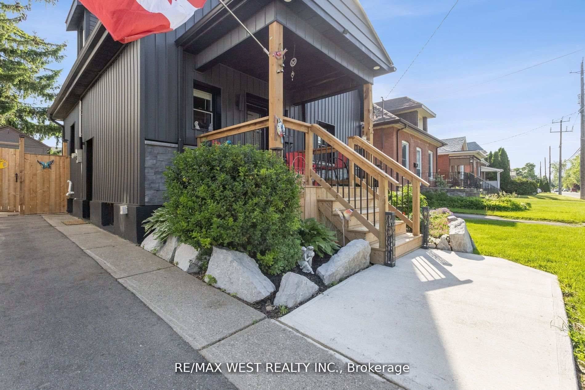 Brantford, ON N3T 4T7,48 Burwell ST
