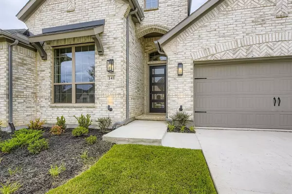 Rhome, TX 76078,141 Longhorn Bend