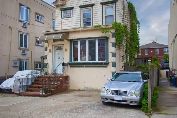 Brooklyn, NY 11235,2740 East 23rd ST