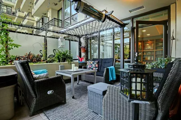 Calgary, AB T2P 2Y9,222 Riverfront AVE Southwest #231