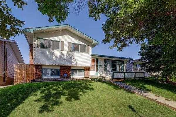 Calgary, AB T1Y 2H2,355 Pinewind RD NE