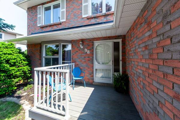 Scugog, ON L9L 1K8,98 Chester CRES