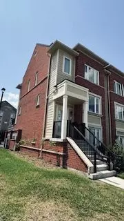 250 Sunny Meadow BLVD #42, Brampton, ON L6R 3Y7