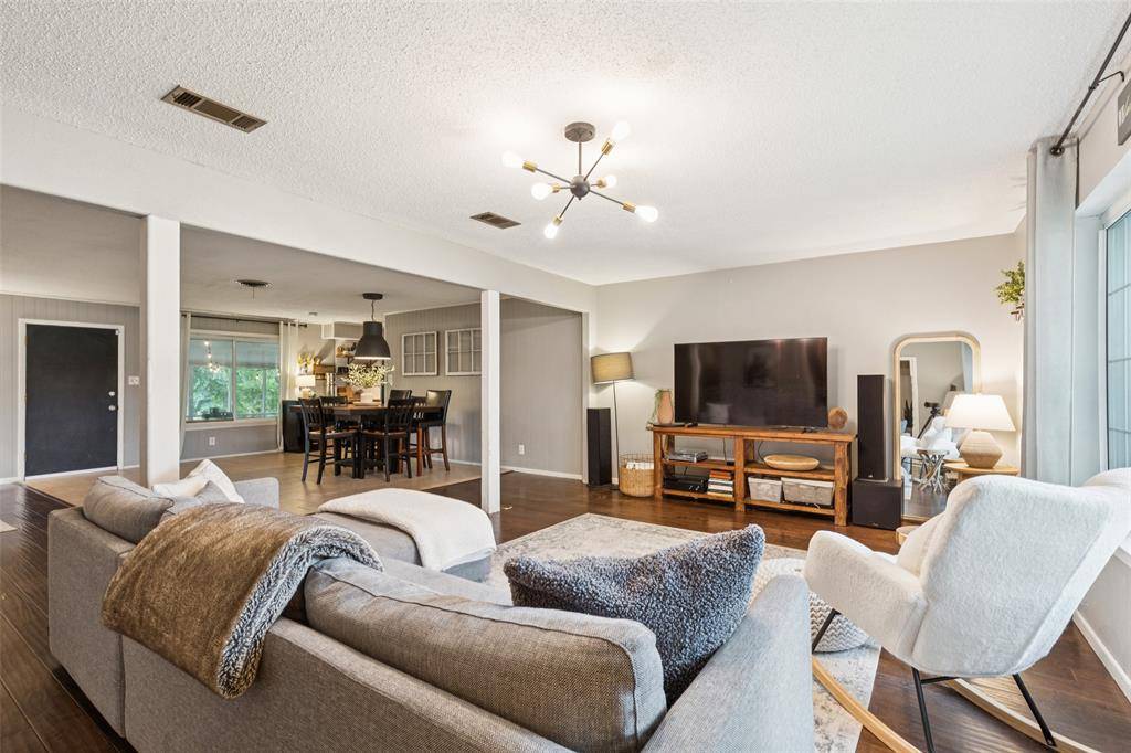North Richland Hills, TX 76180,5321 Tiffin Drive