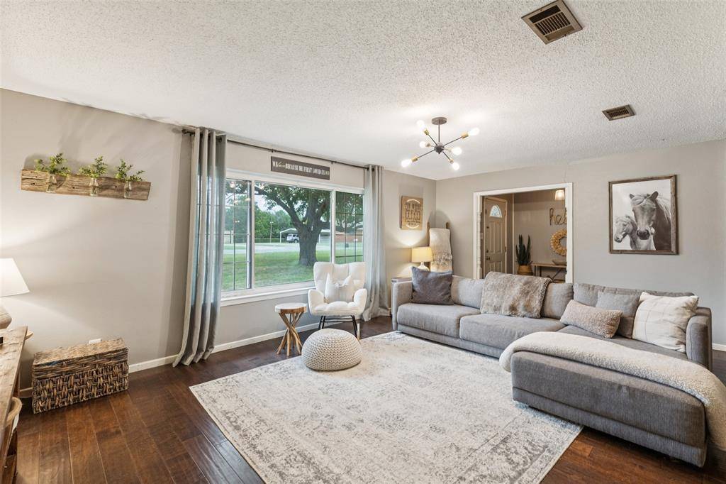 North Richland Hills, TX 76180,5321 Tiffin Drive
