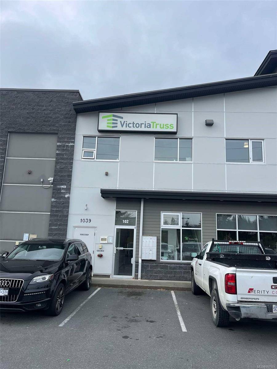 1039 Langford Pkwy #102, Langford, BC V9B 0A5