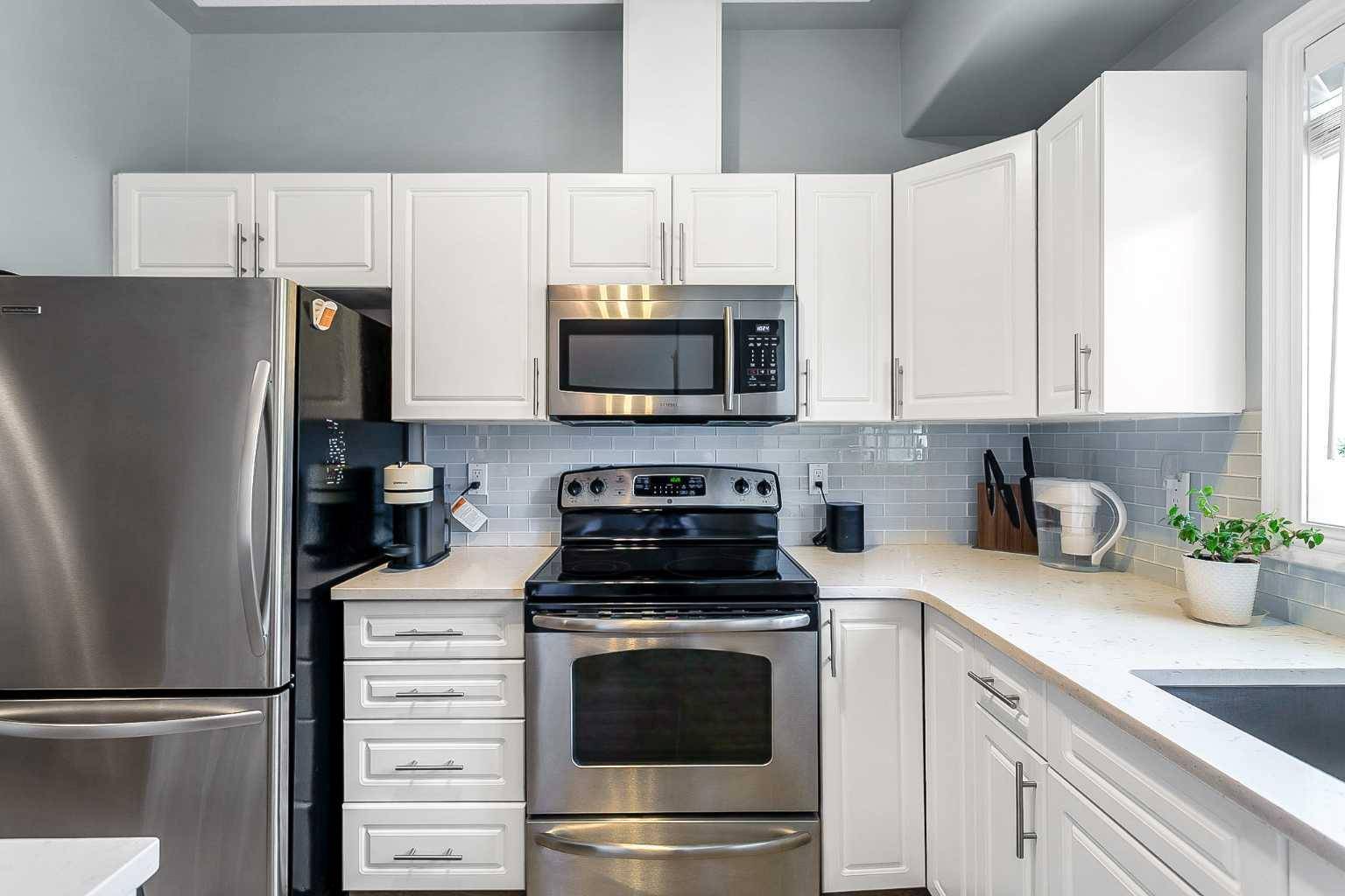 Calgary, AB T2T 3L6,1720 11 ST Southwest #2